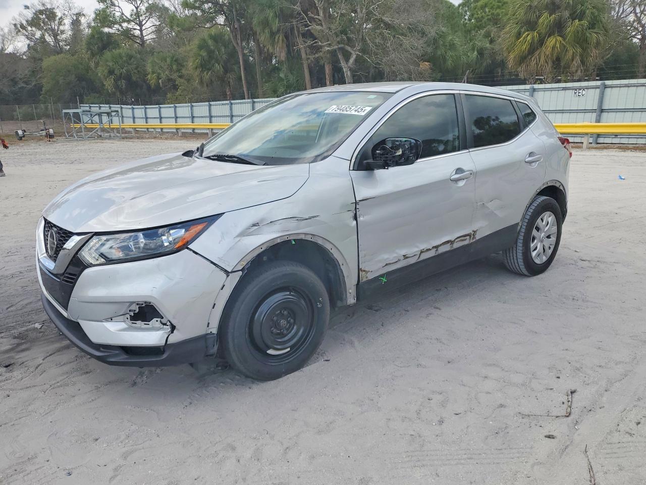2020 Nissan Rogue Sport S - zdjęcie główne