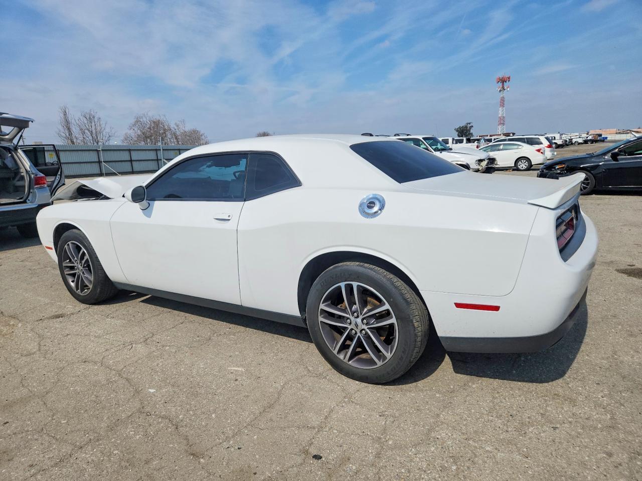2019 Dodge Challenger Sxt - zdjęcie 2