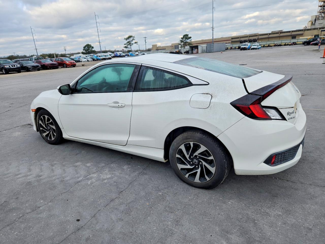 2017 Honda Civic Lx - zdjęcie 2