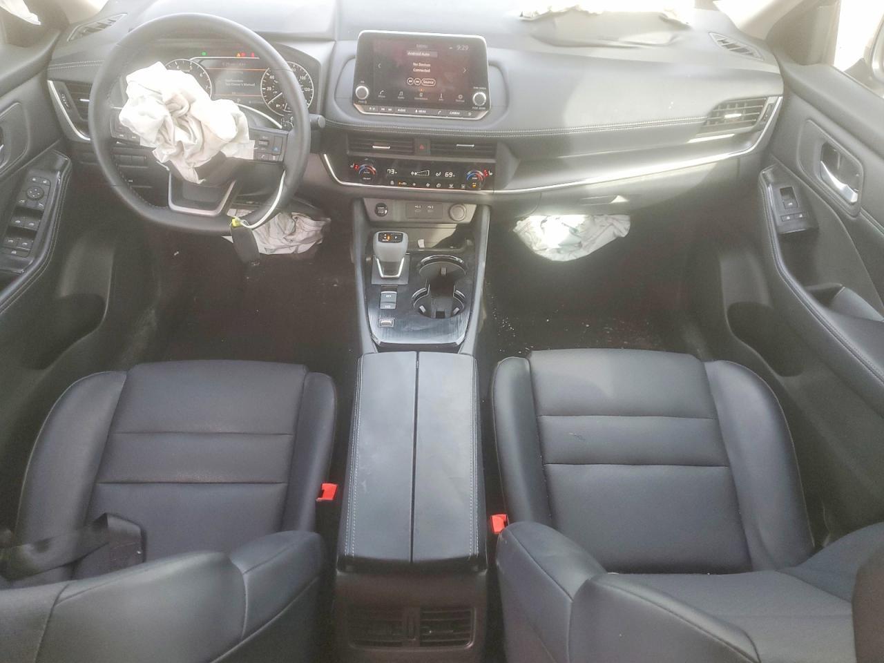 2025 Nissan Rogue Sv - zdjęcie 8