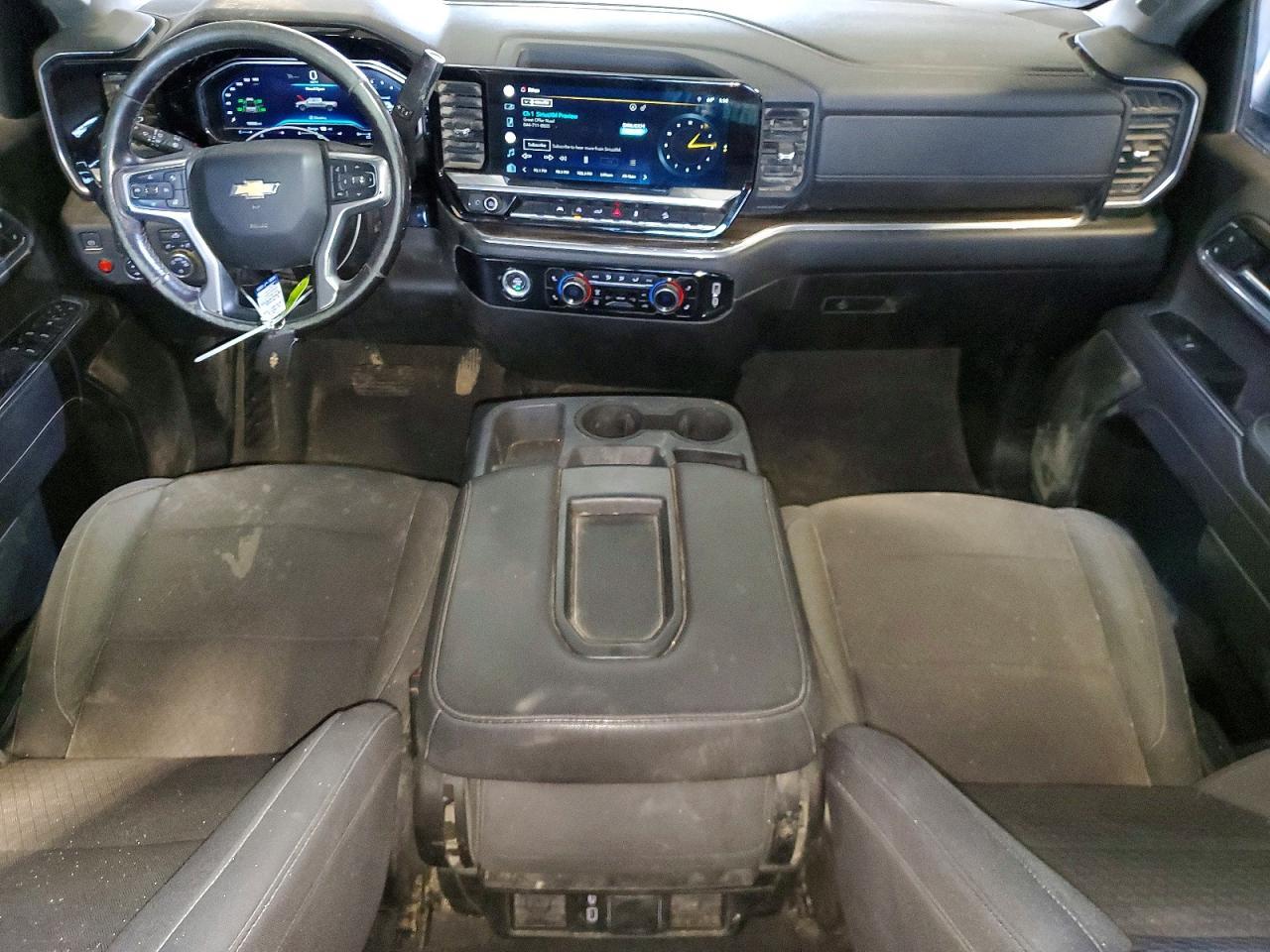 2022 Chevrolet Silverado K1500 Lt - zdjęcie 8