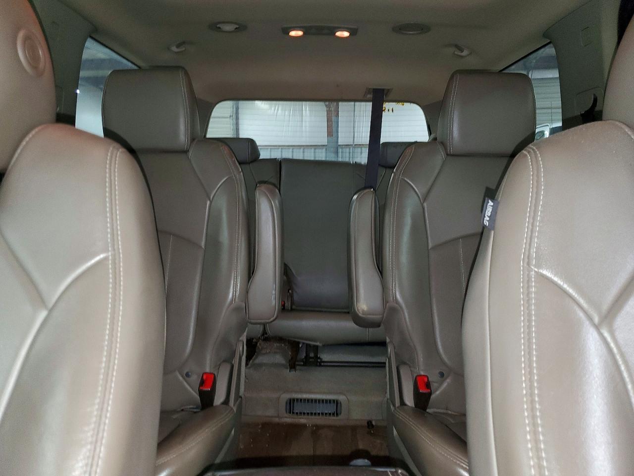 2014 GMC Acadia Denali - zdjęcie 10