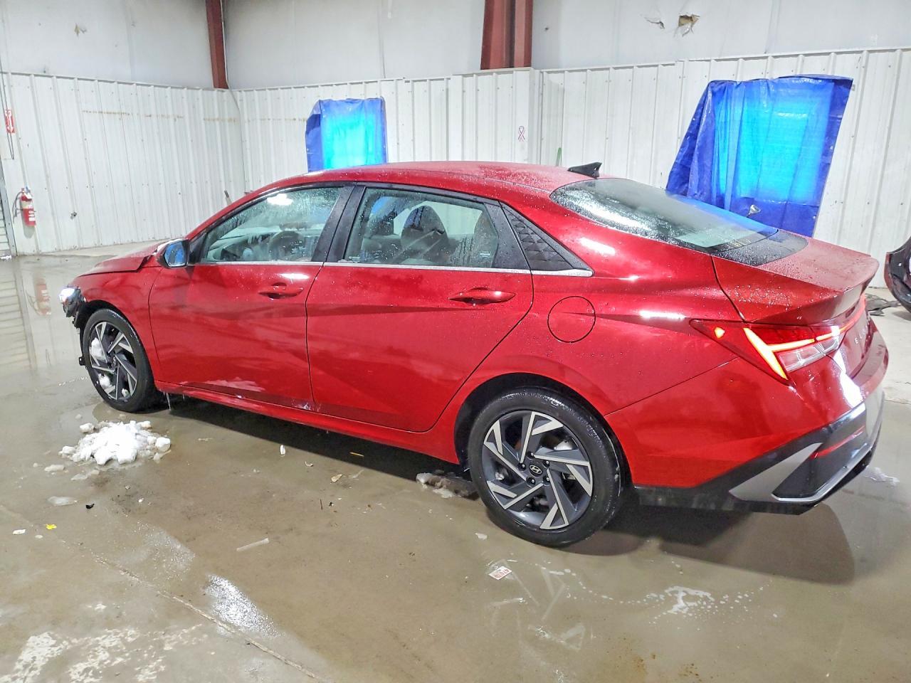 2025 Hyundai Elantra Sel - zdjęcie 2