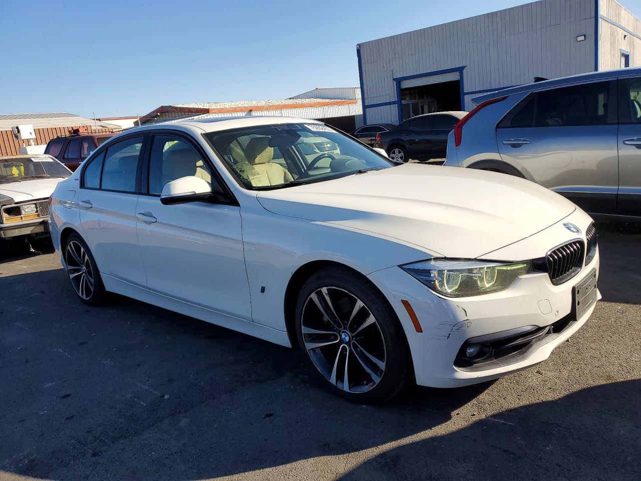 BMW Seria 3 - zdjęcie 4