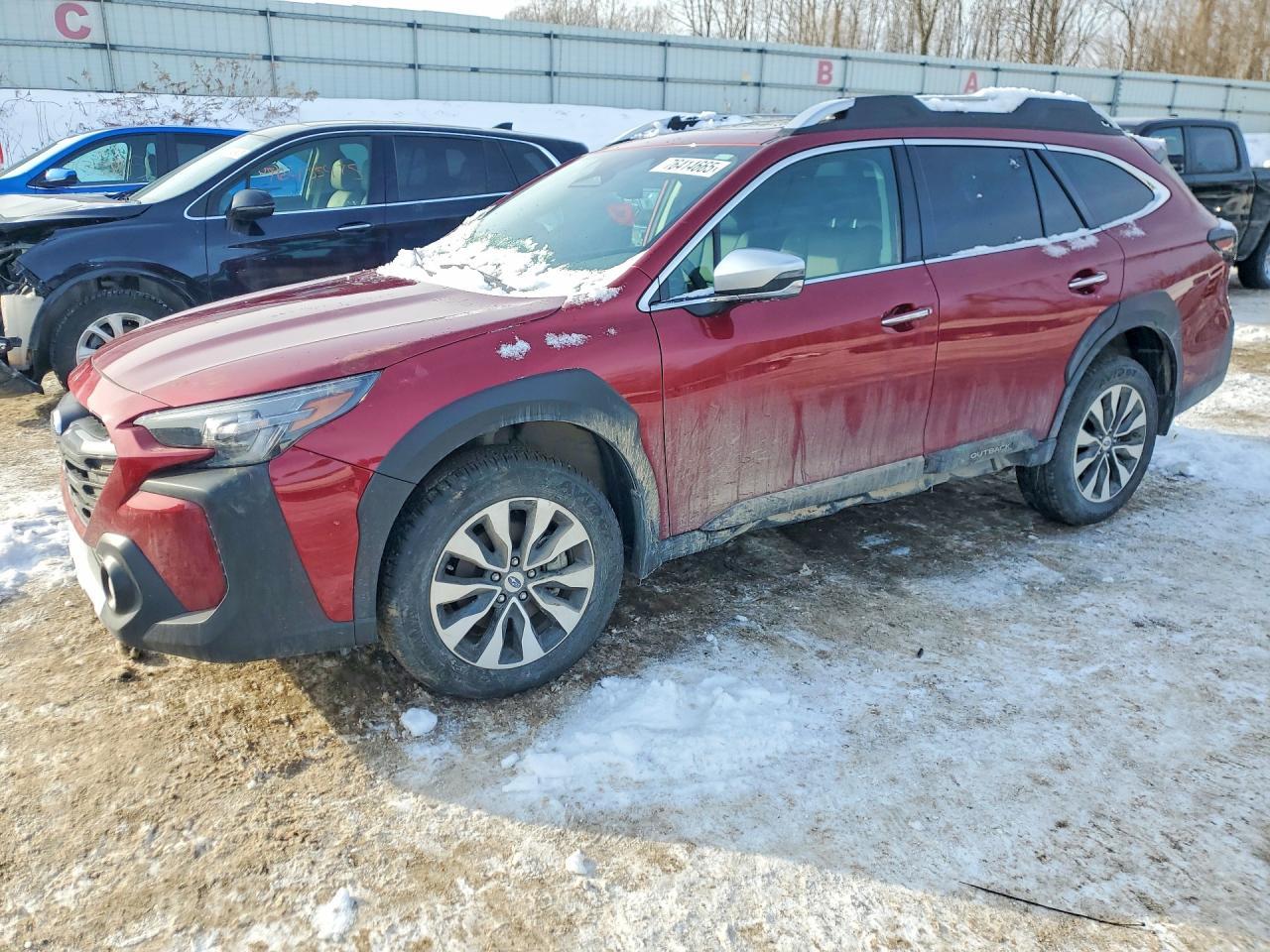 2025 Subaru Outback Touring - zdjęcie główne
