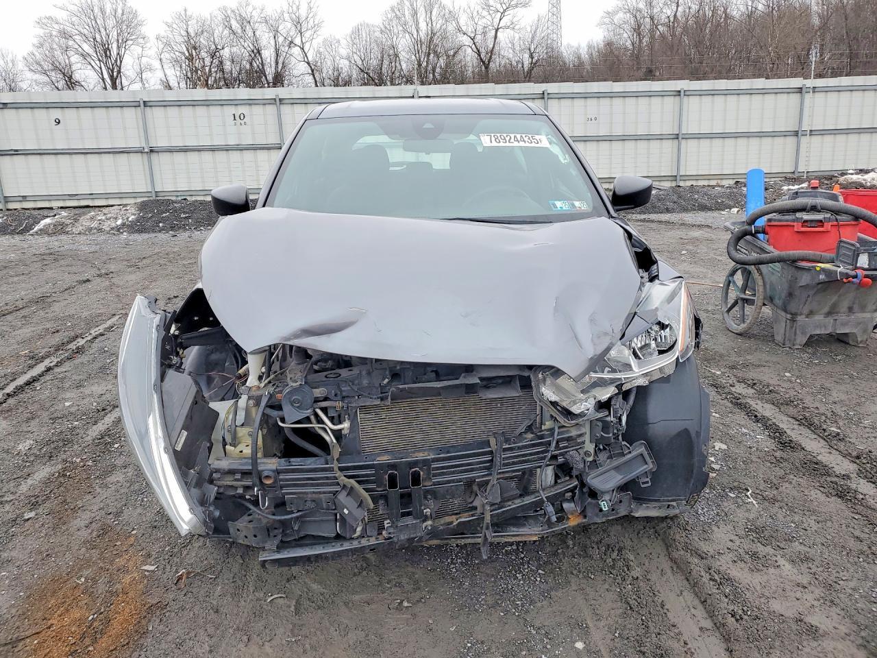 2020 Nissan Kicks S - zdjęcie 5