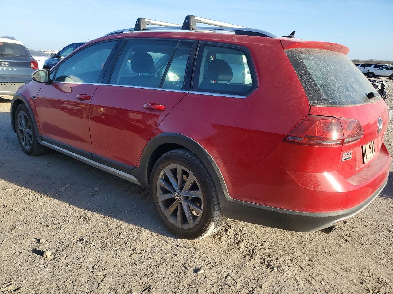 2017 Volkswagen Golf Alltrack S - zdjęcie 2