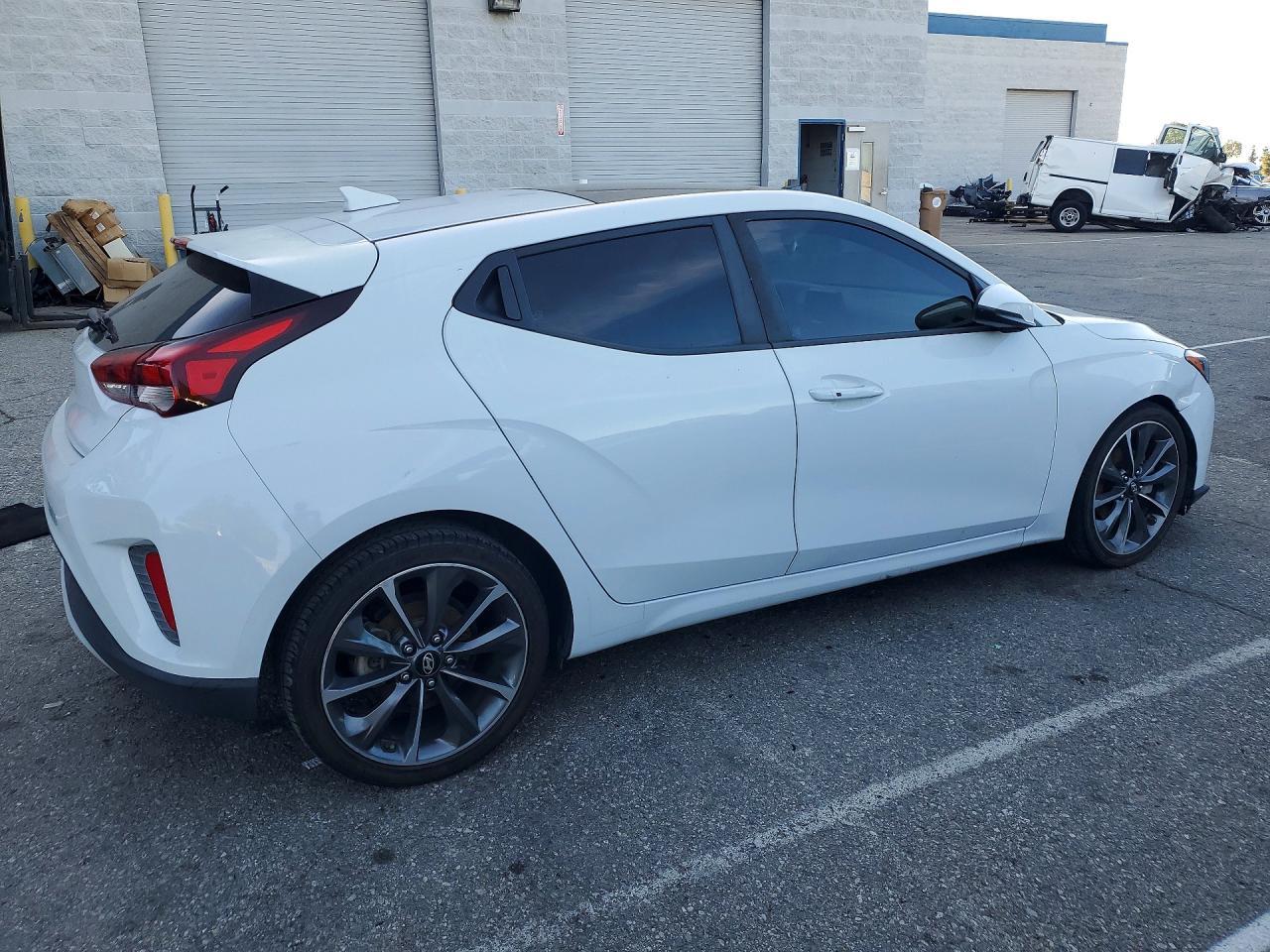 2019 Hyundai Veloster 2.0L Premium - zdjęcie 3