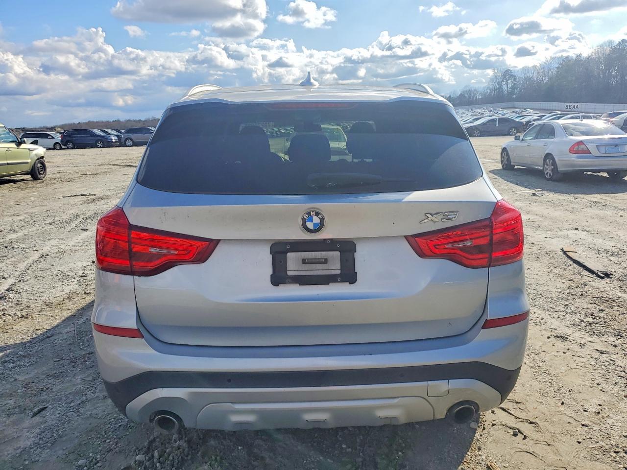 2018 BMW X3 xDrive30I - zdjęcie 6