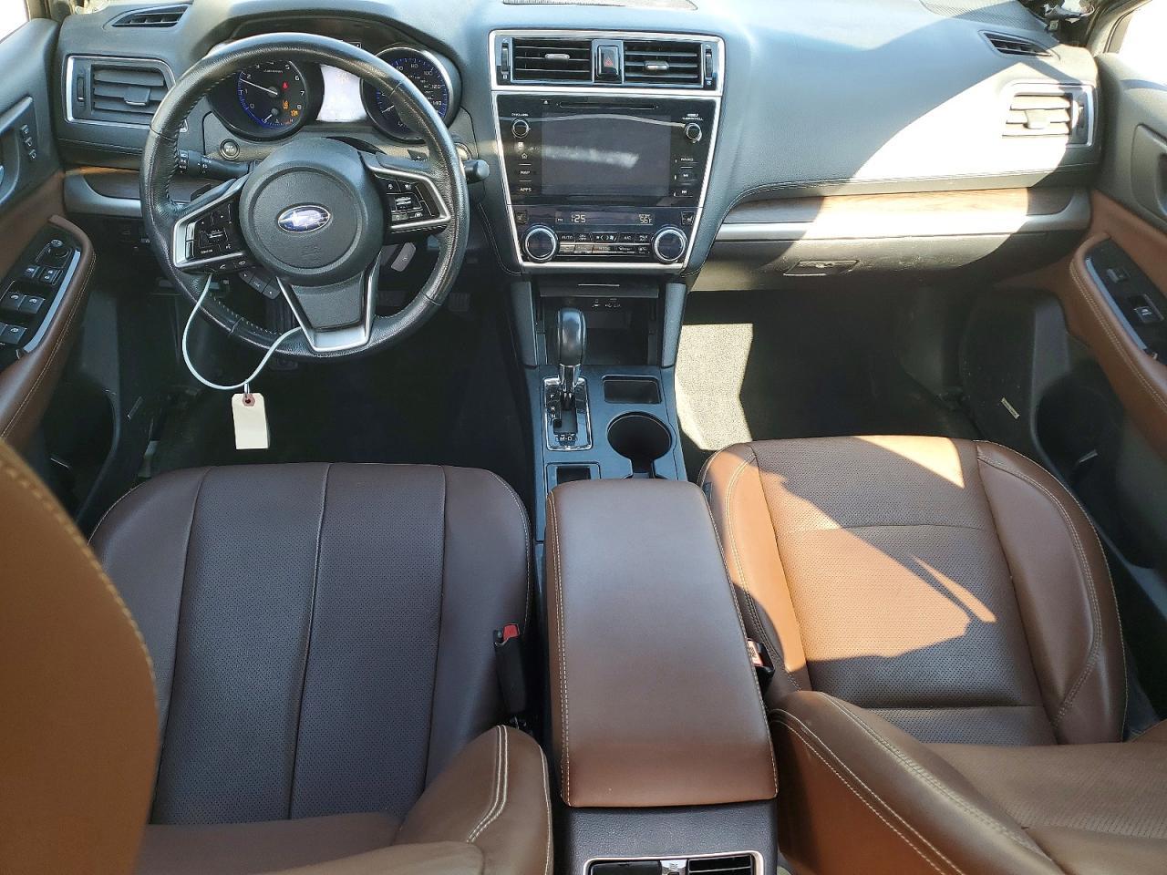 2019 Subaru Outback Touring - zdjęcie 8