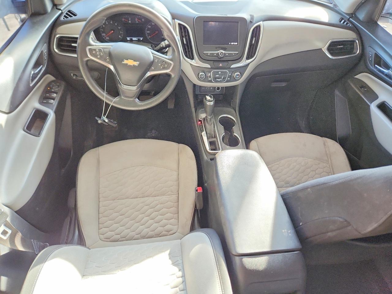 2020 Chevrolet Equinox Ls - zdjęcie 8