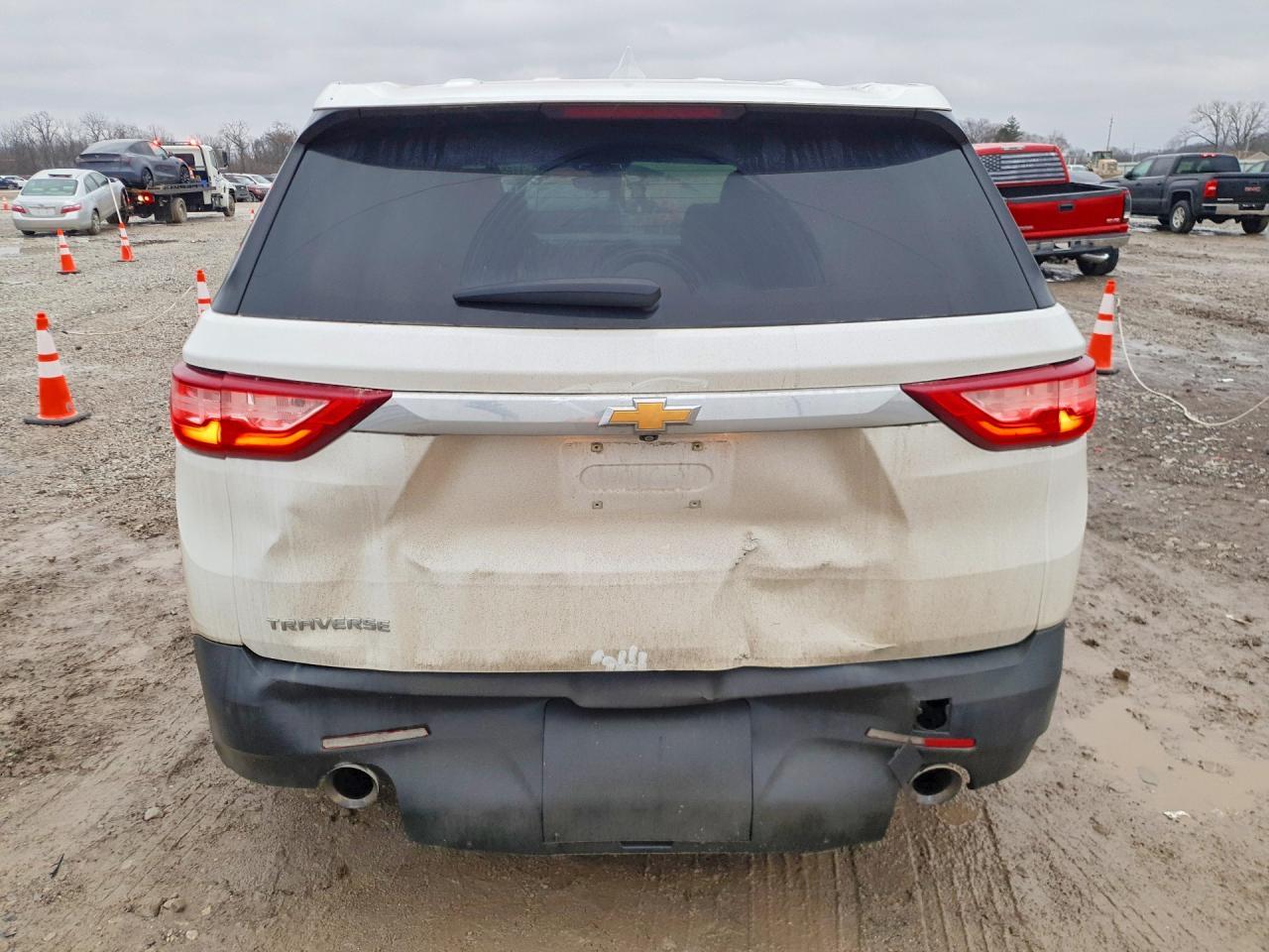 2020 Chevrolet Traverse Ls - zdjęcie 6