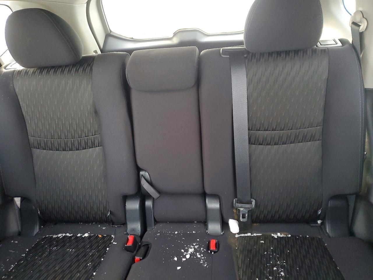 2019 Nissan Rogue S - zdjęcie 10