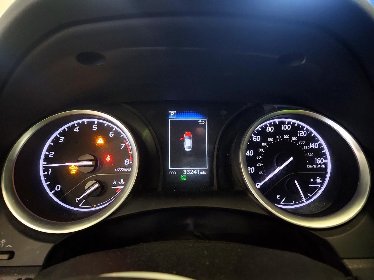 2024 Toyota Camry Le - zdjęcie 9