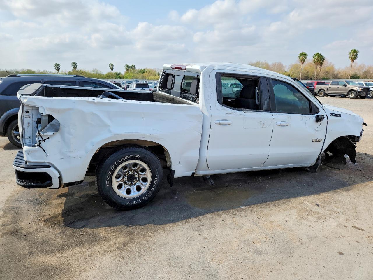 2024 Chevrolet Silverado K1500 Rst - zdjęcie 3