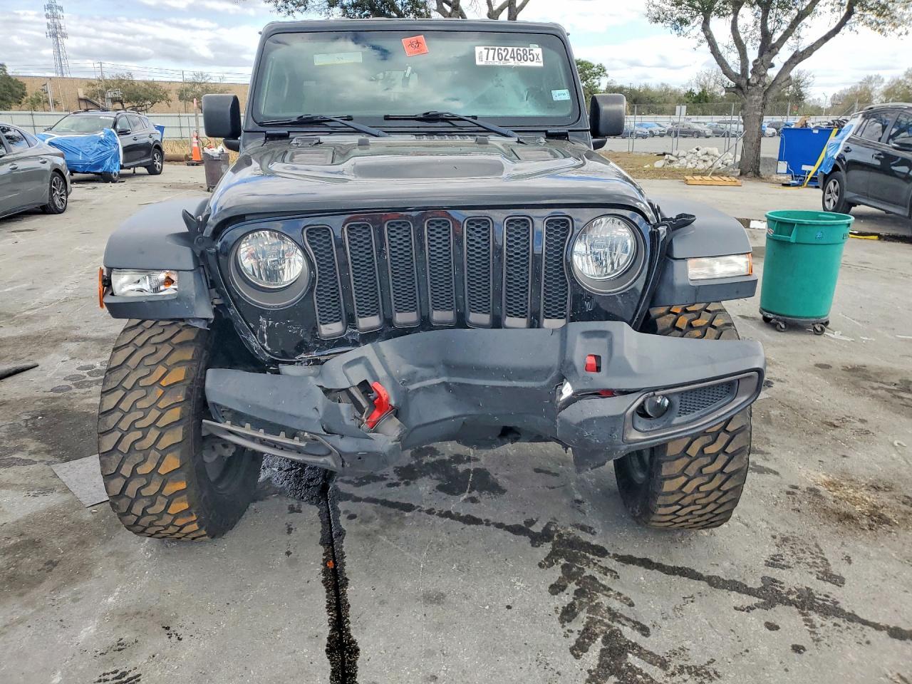 2018 Jeep Wrangler Unlimited Rubicon - zdjęcie 5