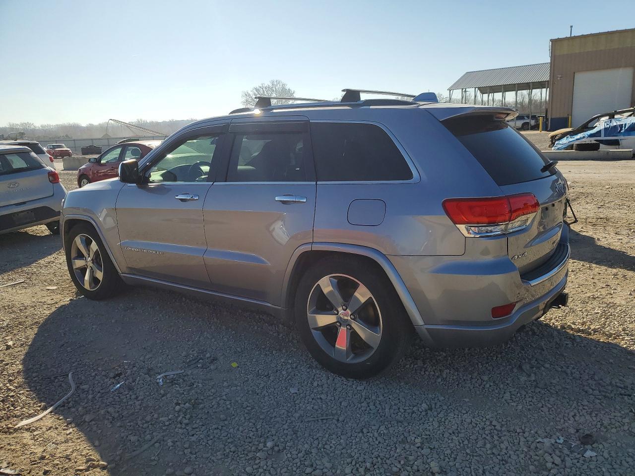 2014 Jeep Grand Cherokee Overland - zdjęcie 2