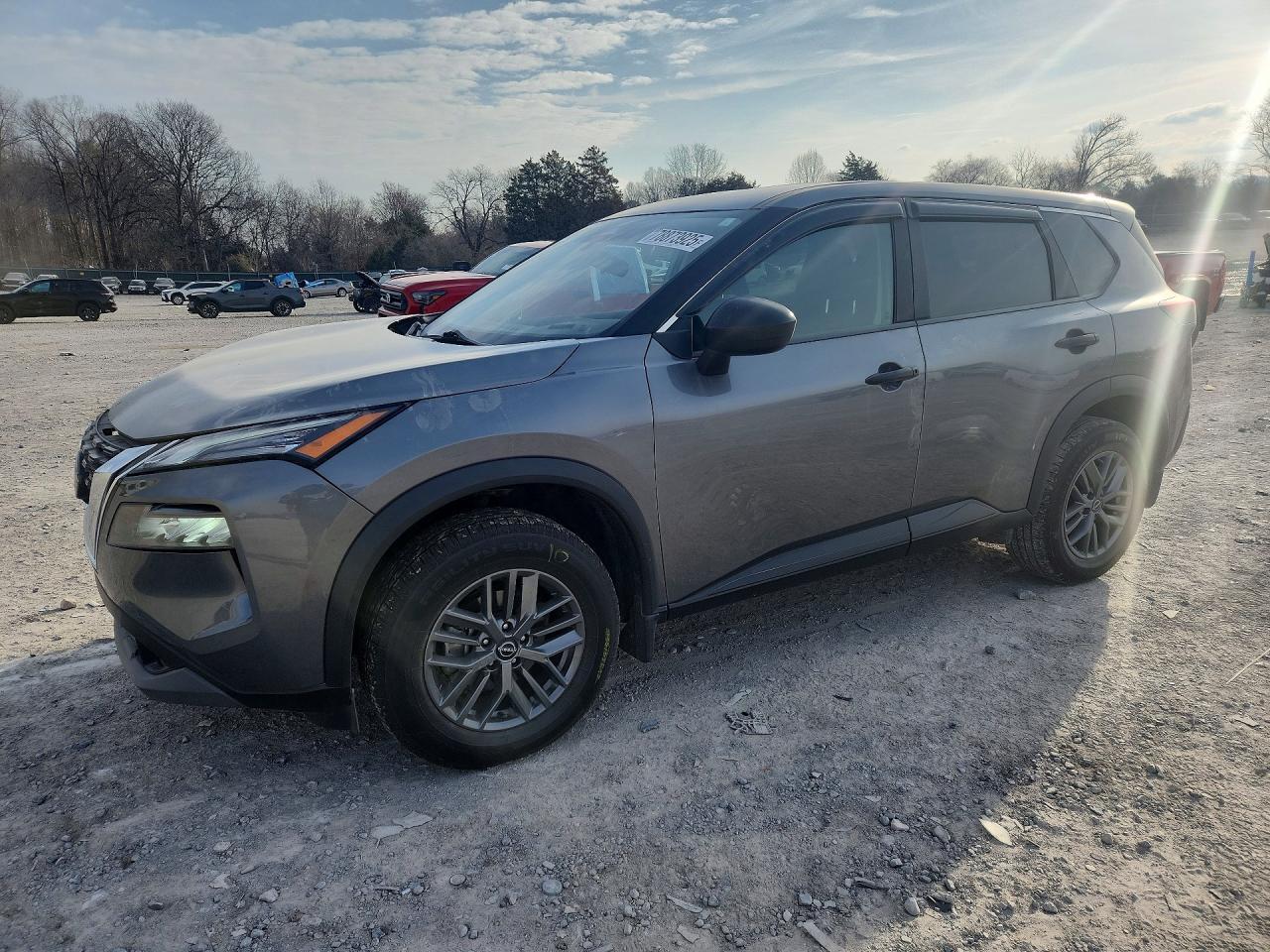 2023 Nissan Rogue S - zdjęcie główne