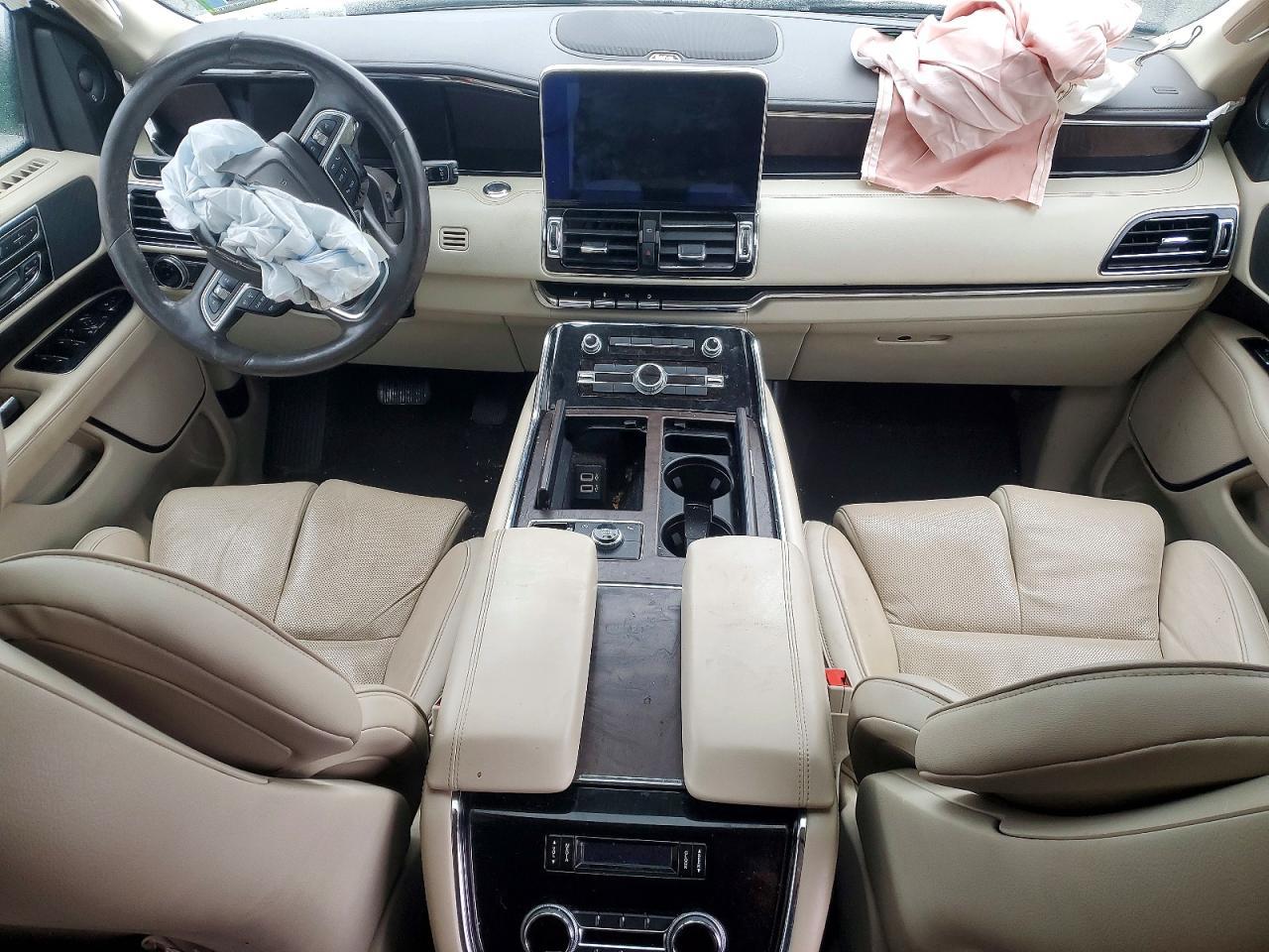 2018 Lincoln Navigator L Reserve - zdjęcie 8