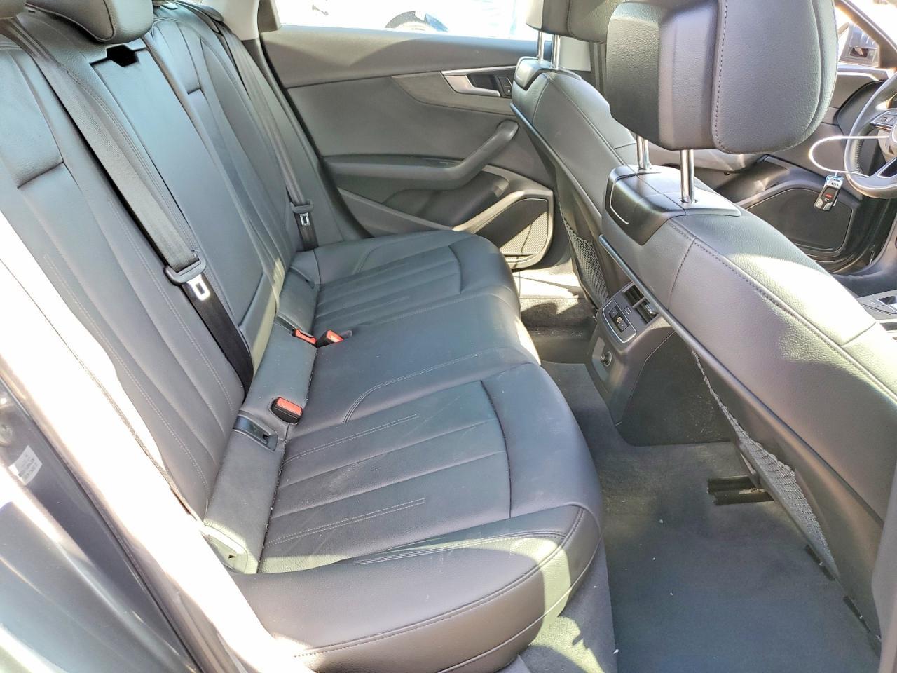 2019 Audi A4 Premium - zdjęcie 10