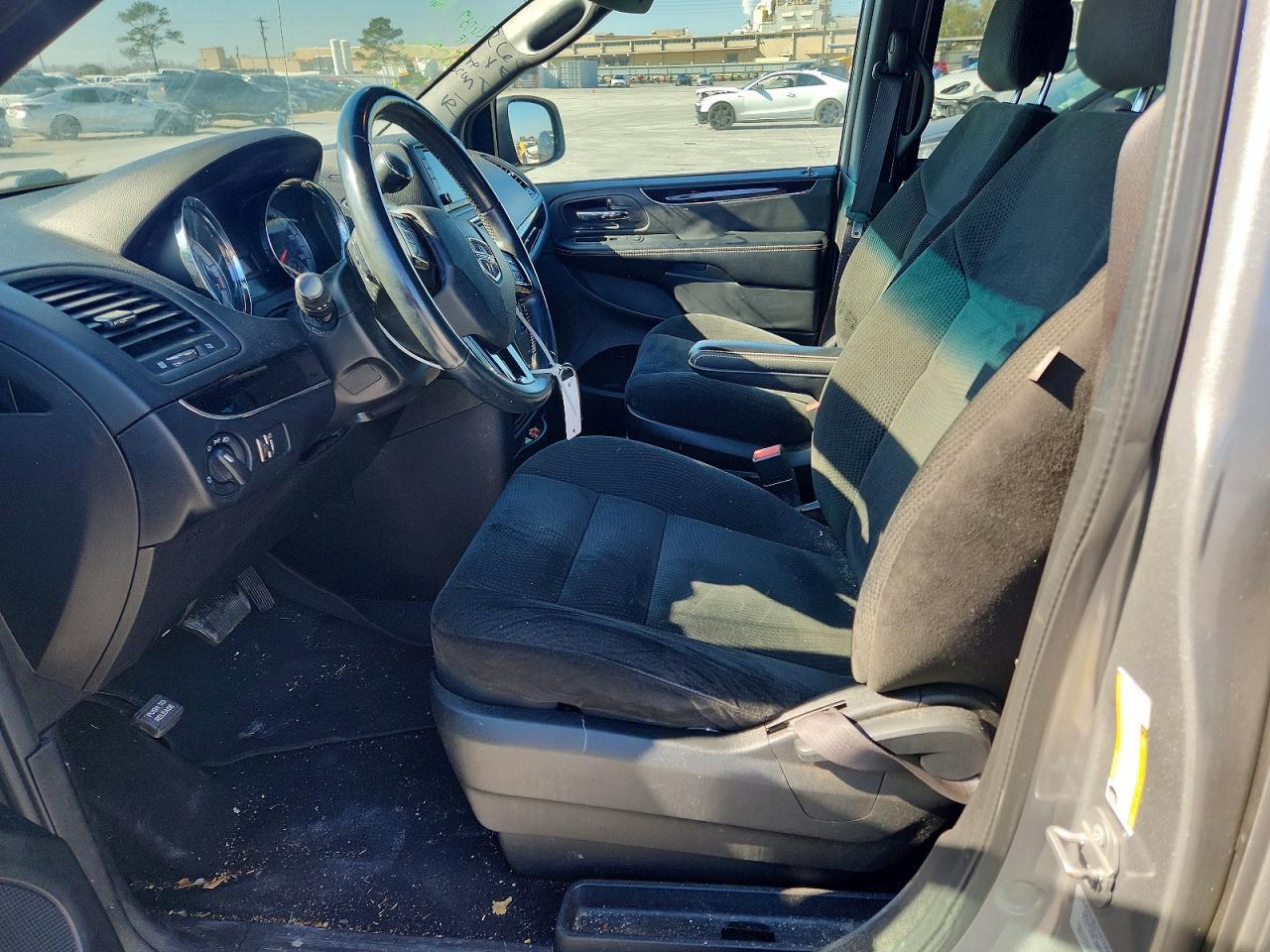 2017 Dodge Grand Caravan Se - zdjęcie 7