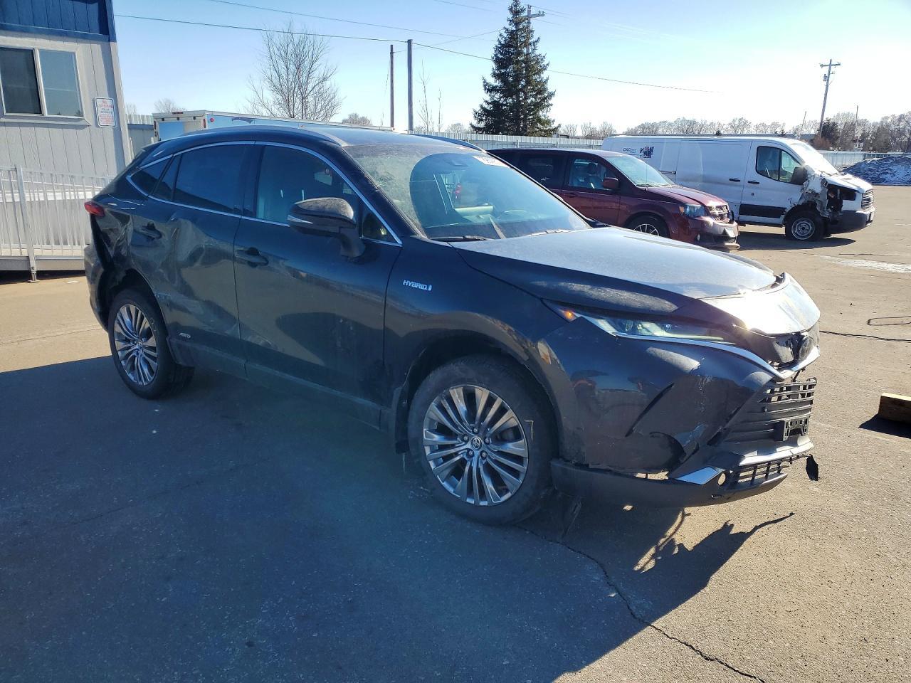 2021 Toyota Venza Le - zdjęcie 4