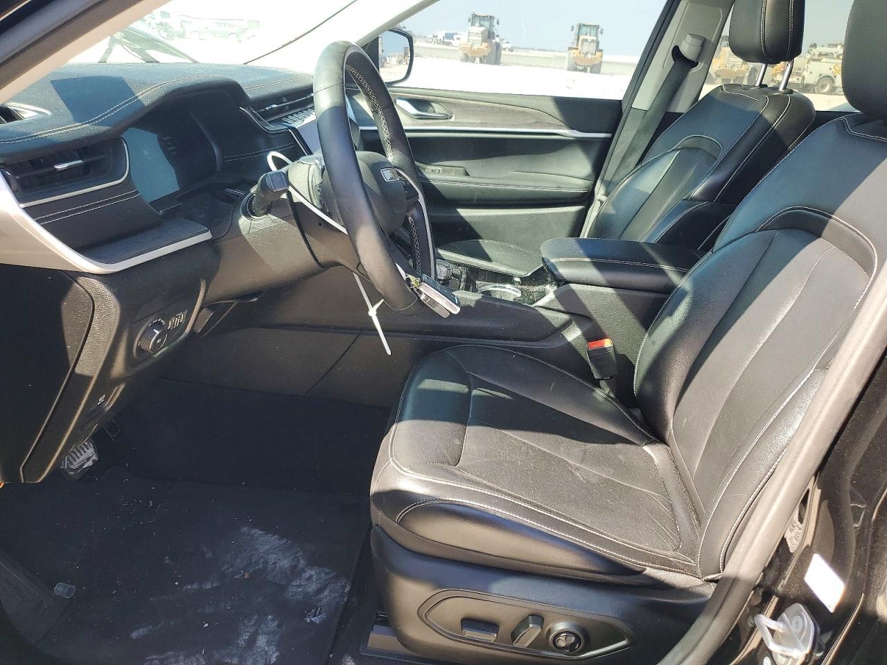 2021 Jeep Grand Cherokee L Limited - zdjęcie 7