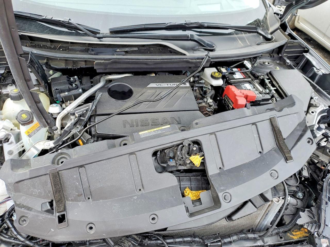 2025 Nissan Rogue Platinum - zdjęcie 12