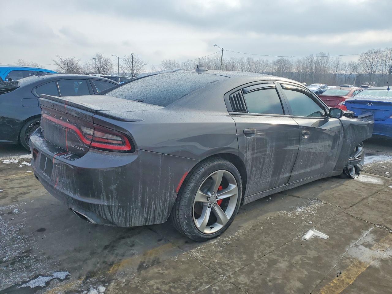 2016 Dodge Charger Sxt - zdjęcie 3