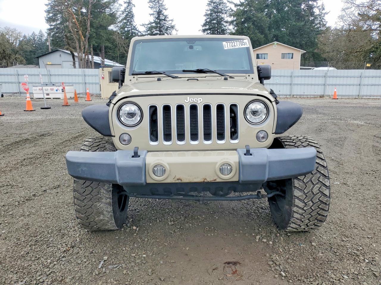 2017 Jeep Wrangler Unlimited Sahara - zdjęcie 5
