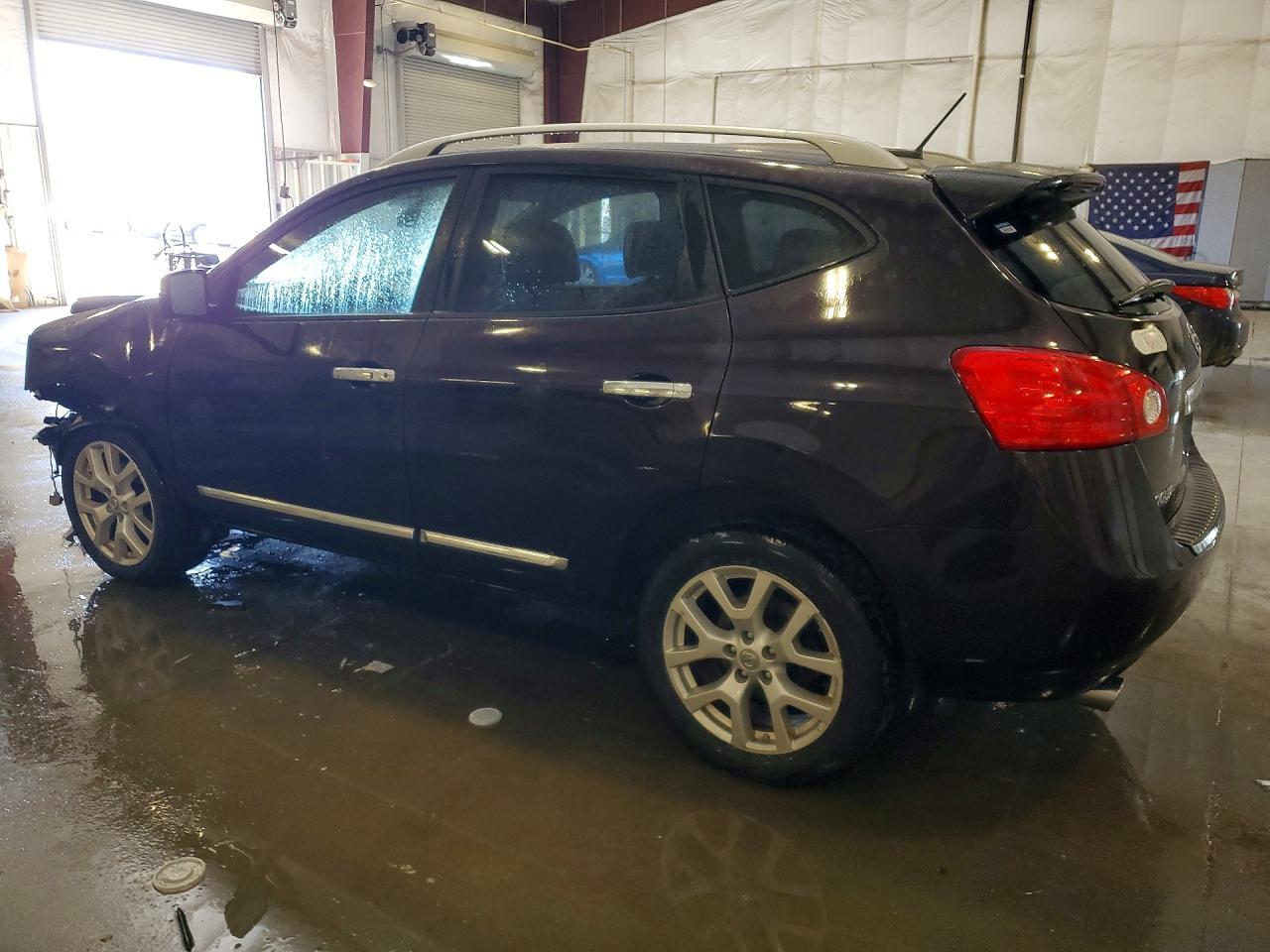 2013 Nissan Rogue S - zdjęcie 2