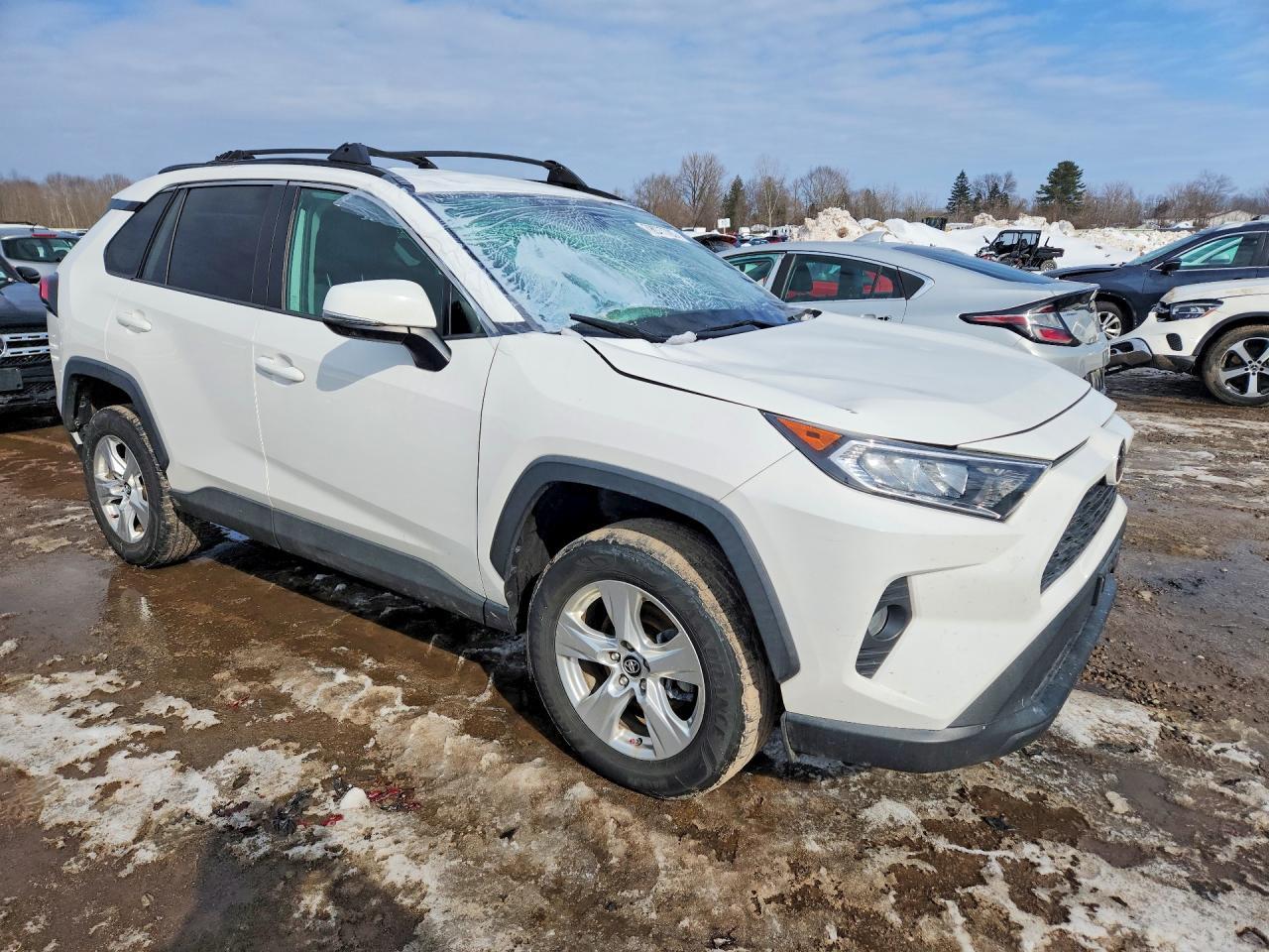 2020 Toyota Rav4 Xle - zdjęcie 4