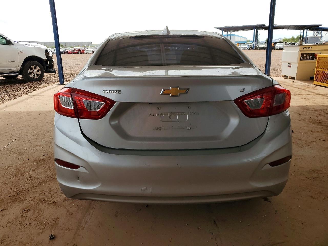 2016 Chevrolet Cruze Lt - zdjęcie 6