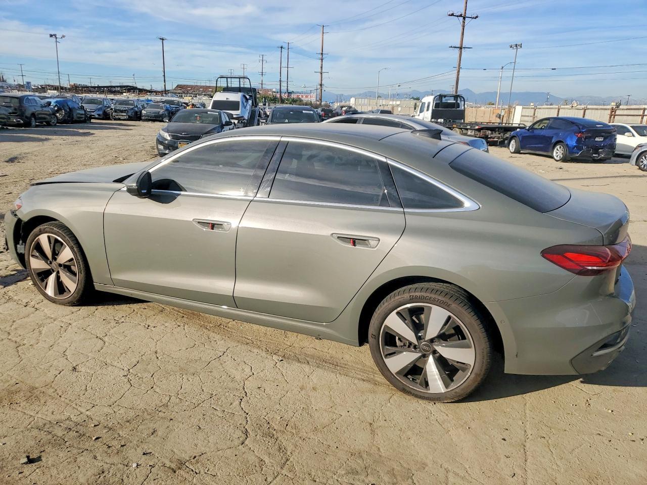 2025 Audi A5 Premium Plus - zdjęcie 2