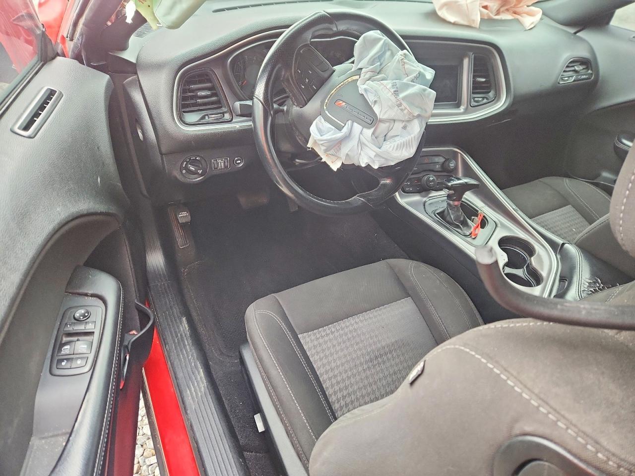2020 Dodge Challenger Sxt - zdjęcie 15