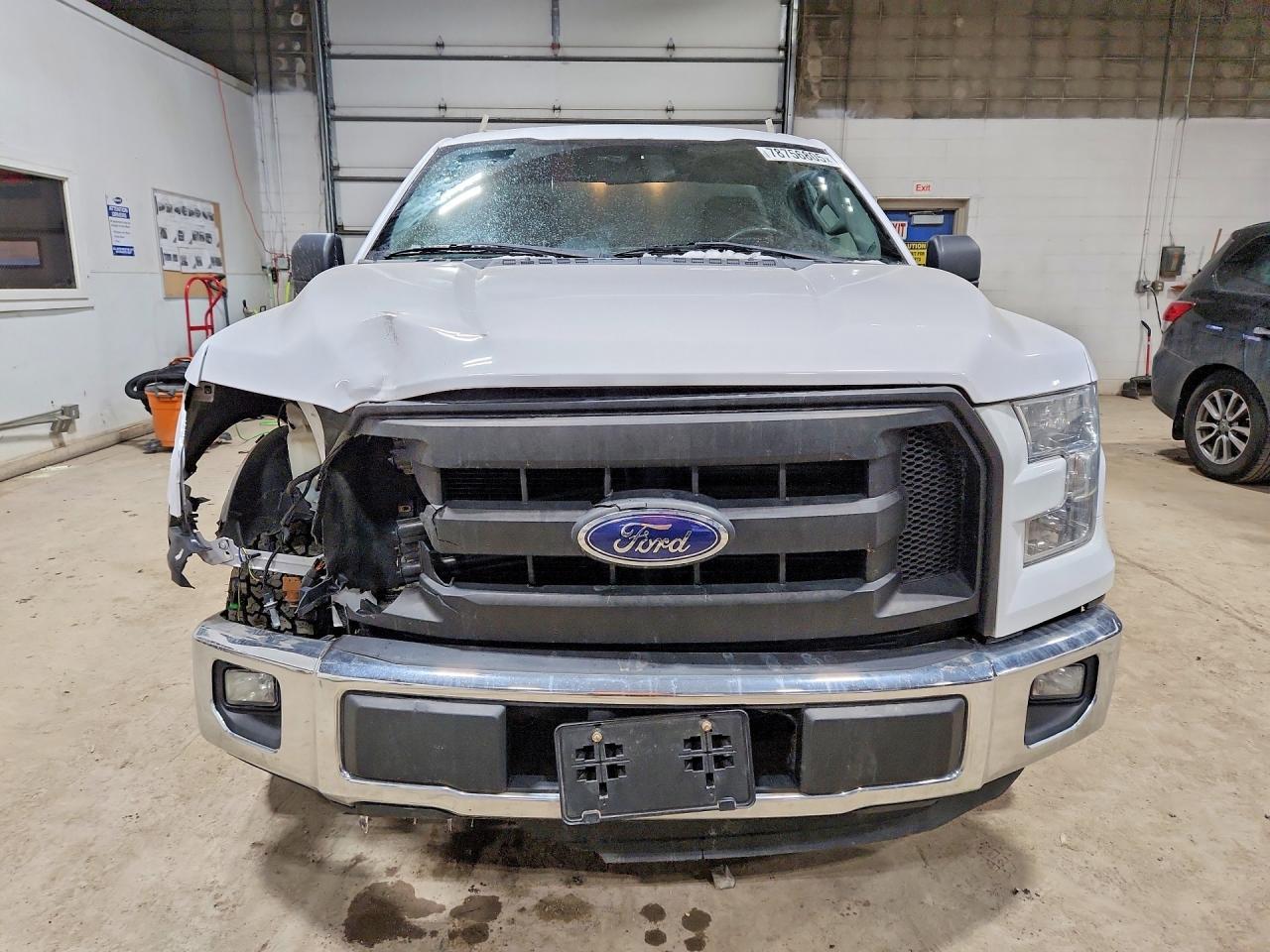 2016 Ford F150 - zdjęcie 5