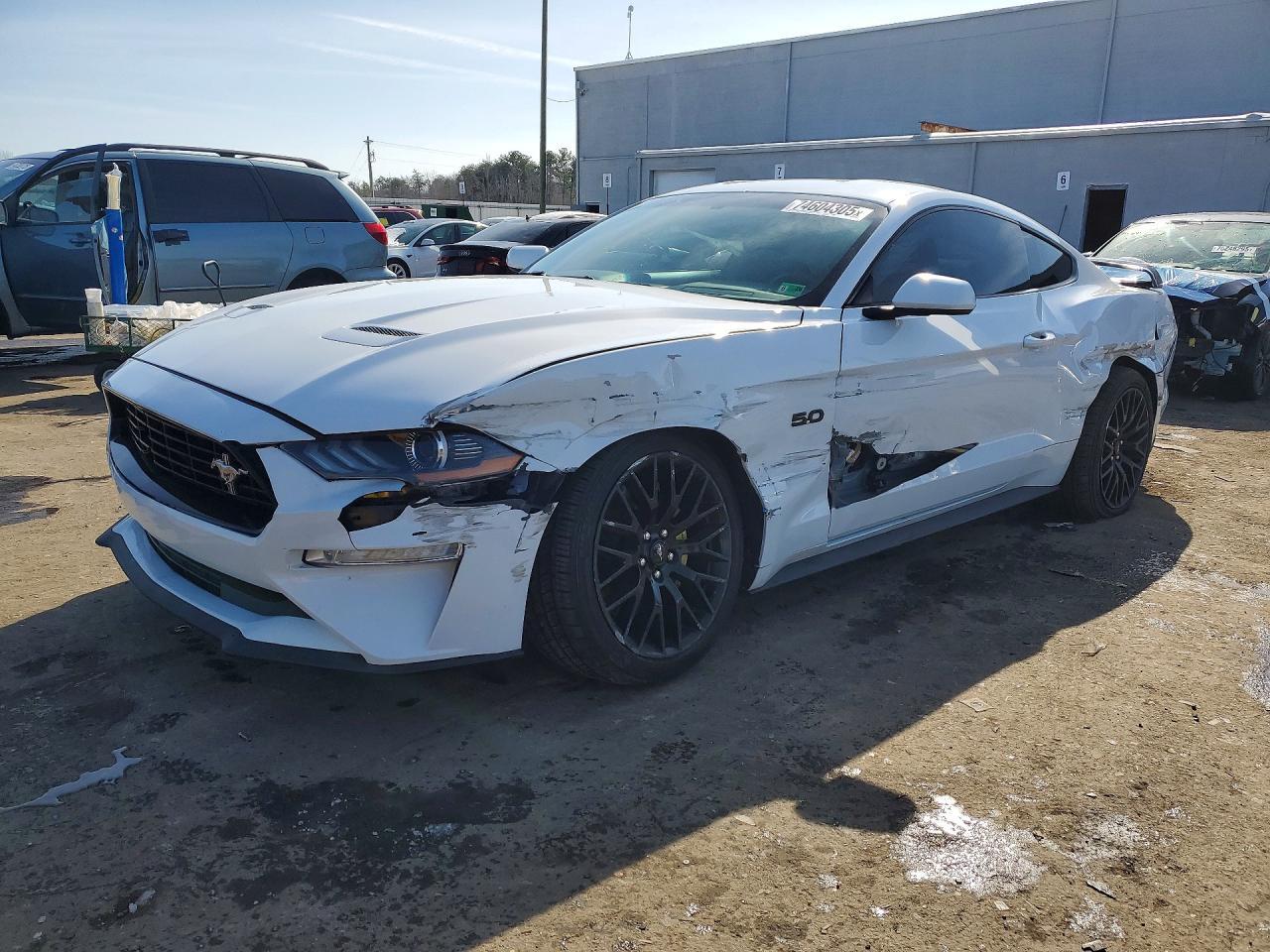 2019 Ford Mustang Gt - zdjęcie główne