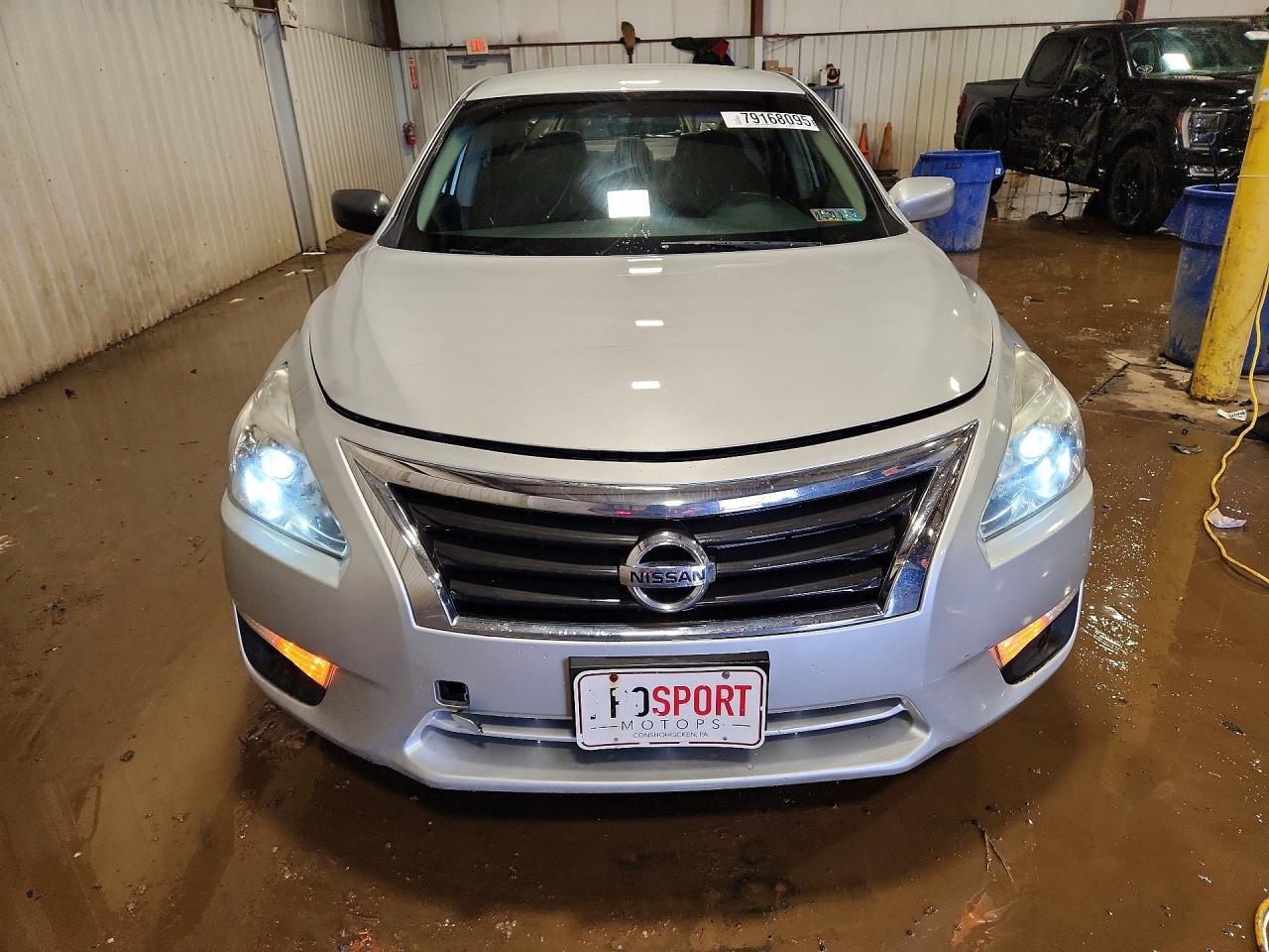 2013 Nissan Altima 2.5 - zdjęcie 5