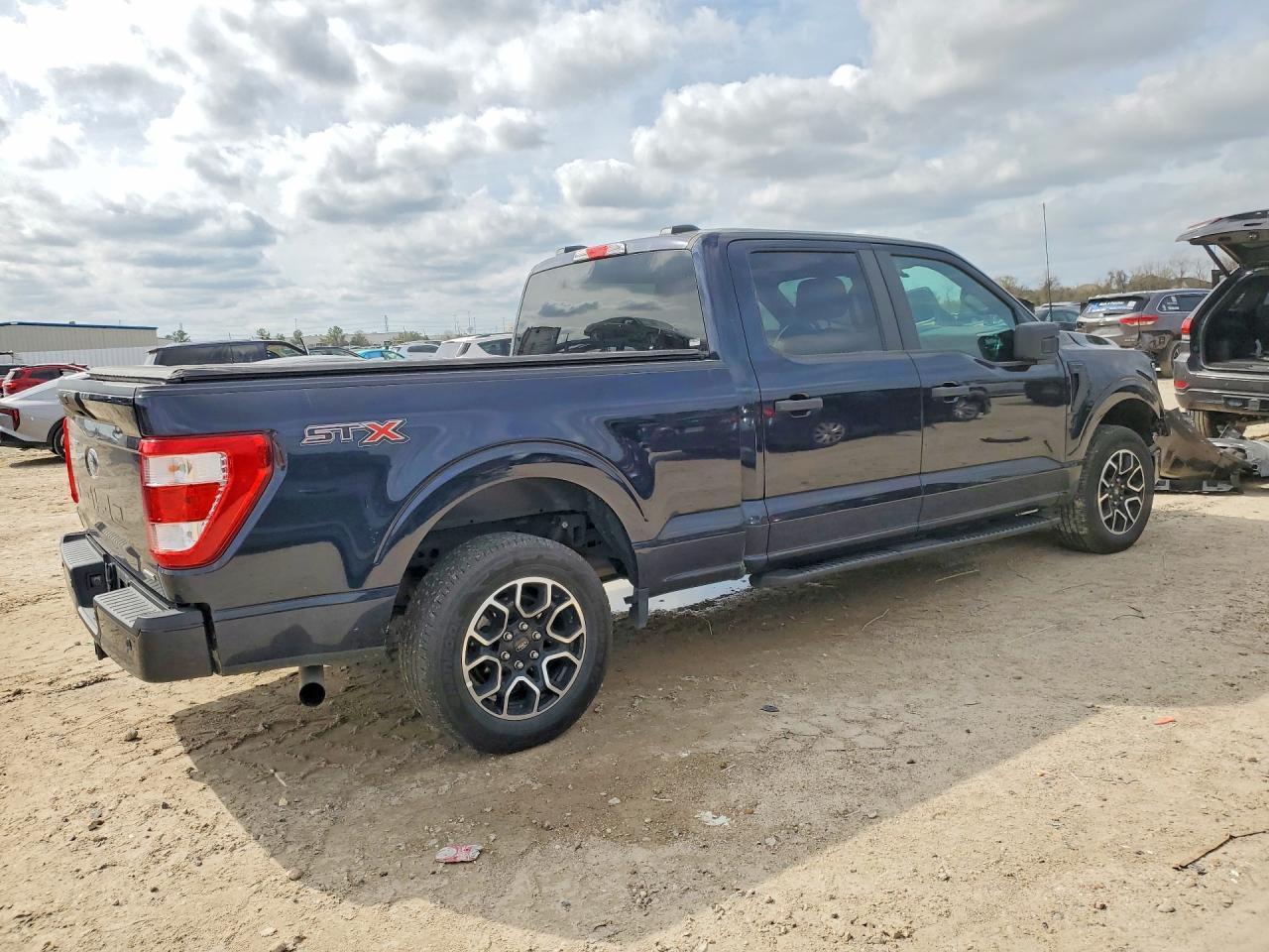 2023 Ford F150 Supercrew - zdjęcie 3