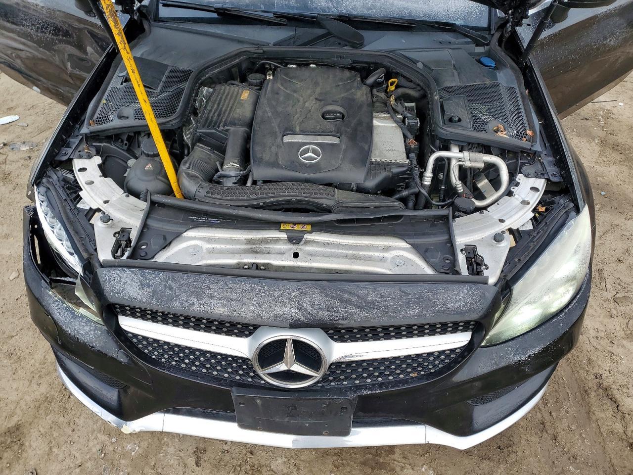 2017 Mercedes-Benz C 300 4Matic - zdjęcie 11