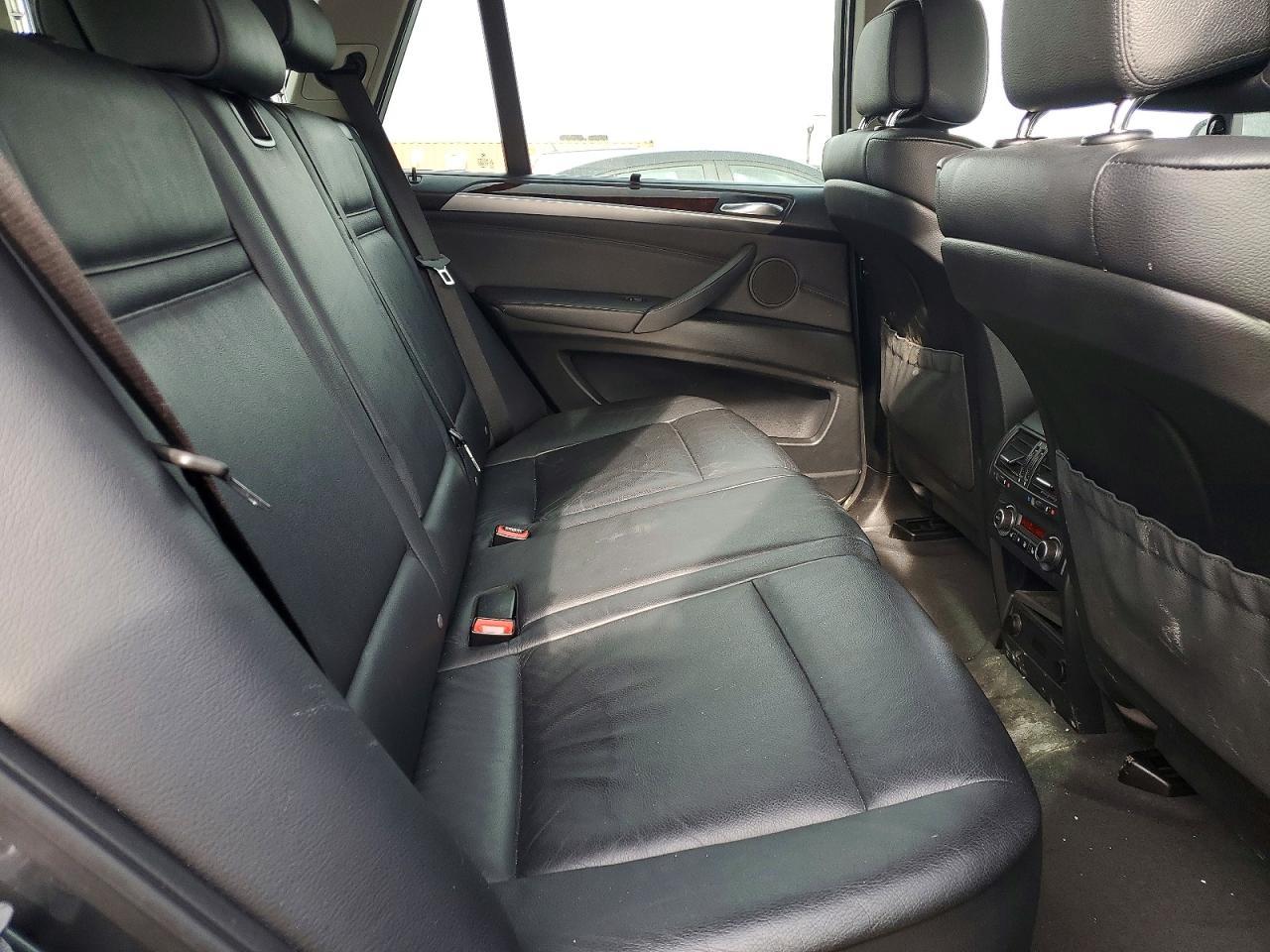 2013 BMW X5 xDrive35I - zdjęcie 10