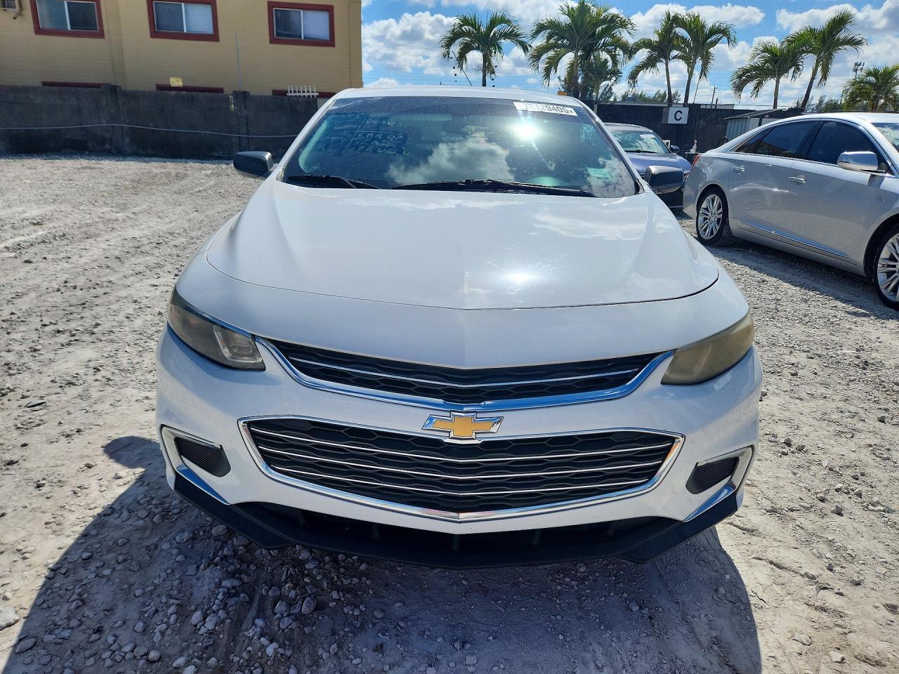 2018 Chevrolet Malibu Ls - zdjęcie 5