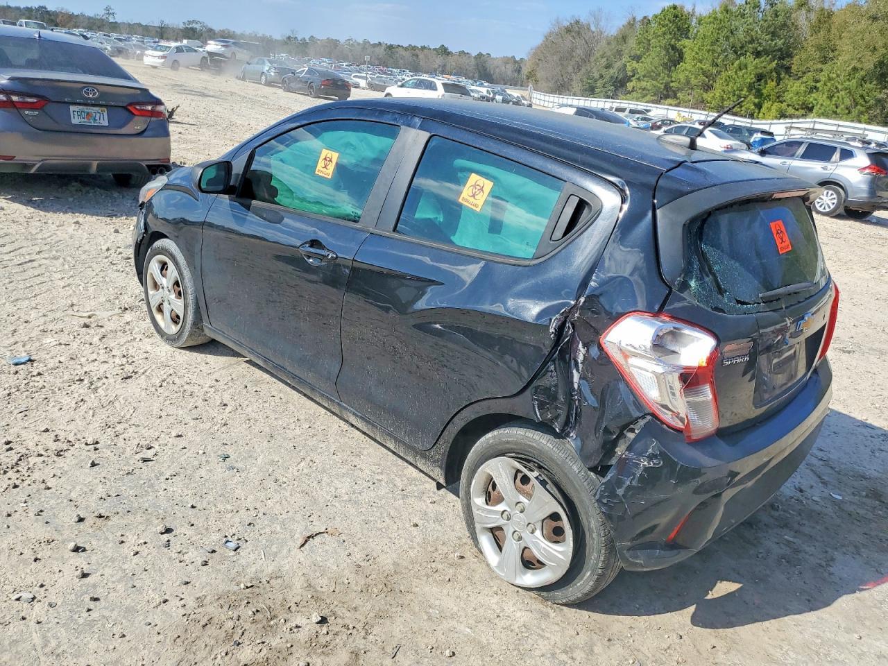 2019 Chevrolet Spark Ls - zdjęcie 3
