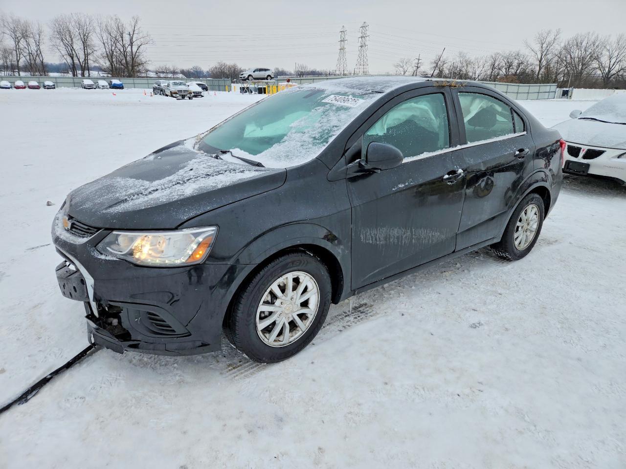 2017 Chevrolet Sonic Lt - zdjęcie główne