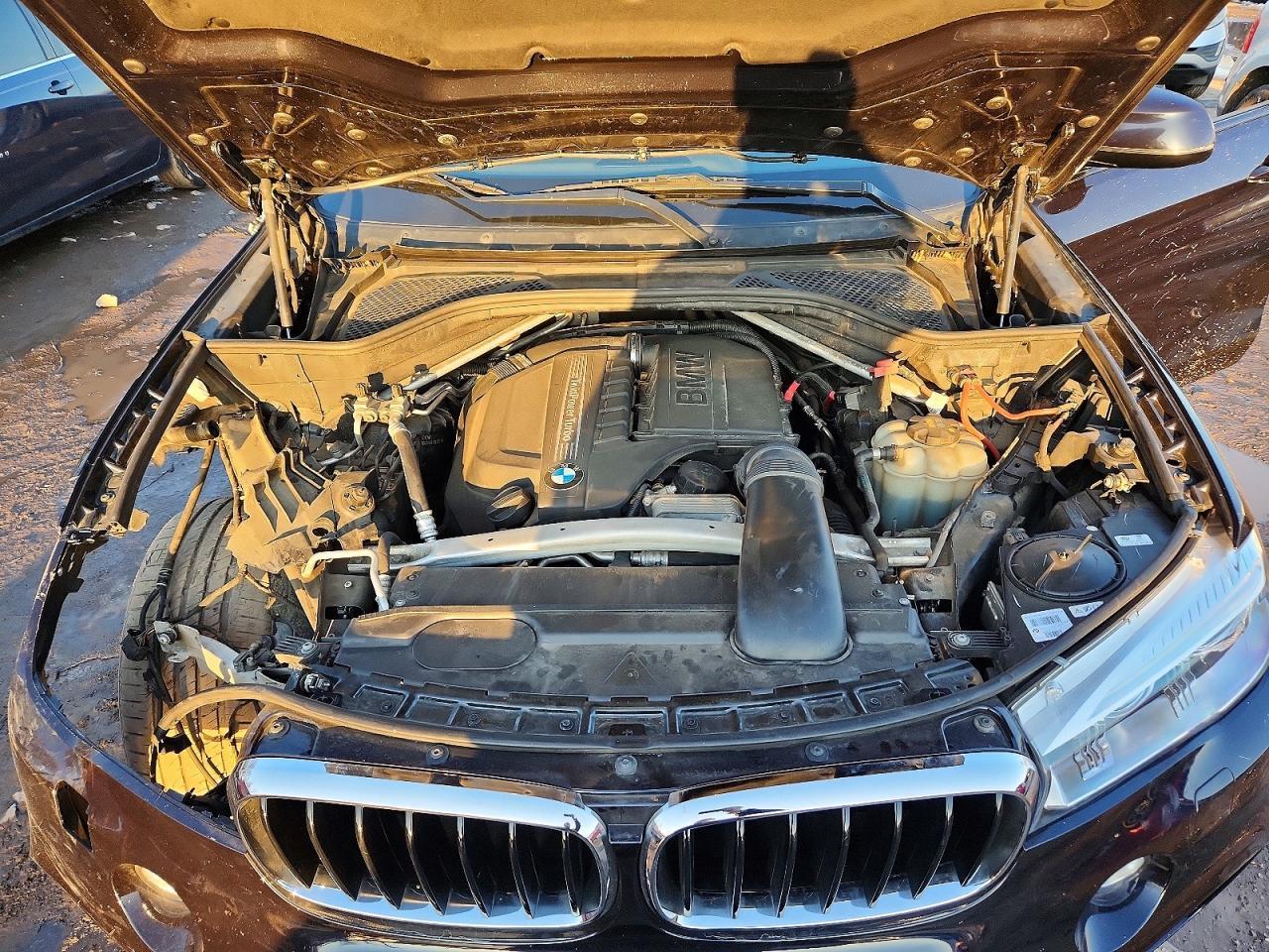 2016 BMW X6 xDrive35I - zdjęcie 12