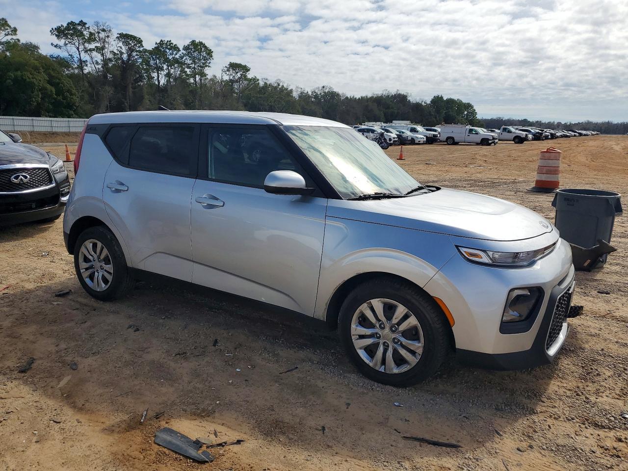 2020 Kia Soul Lx - zdjęcie 4
