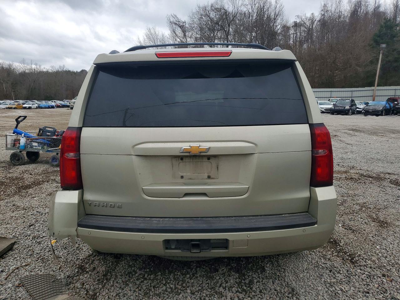 2016 Chevrolet Tahoe C1500 Lt - zdjęcie 6