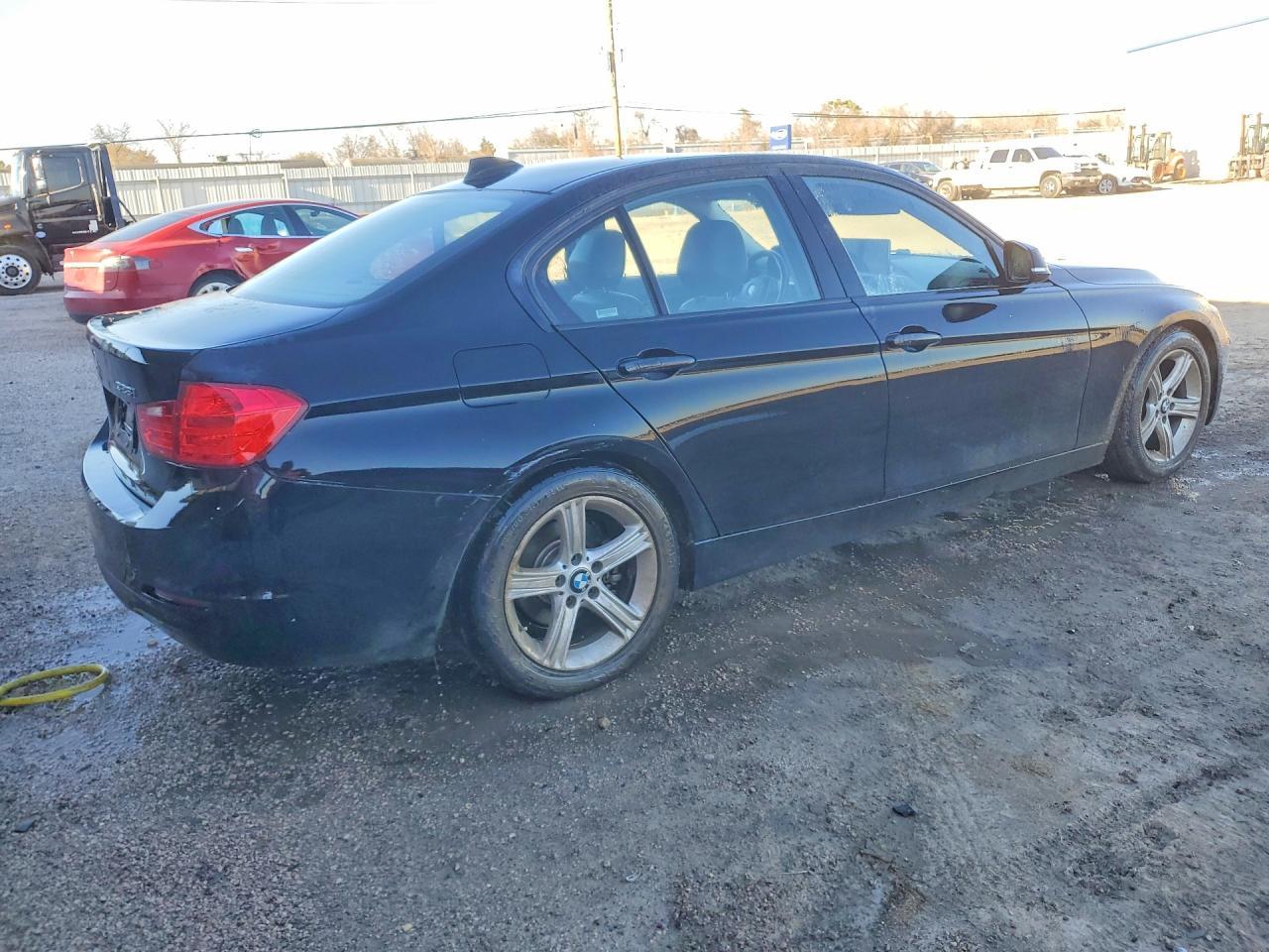 2014 BMW 328 I - zdjęcie 3
