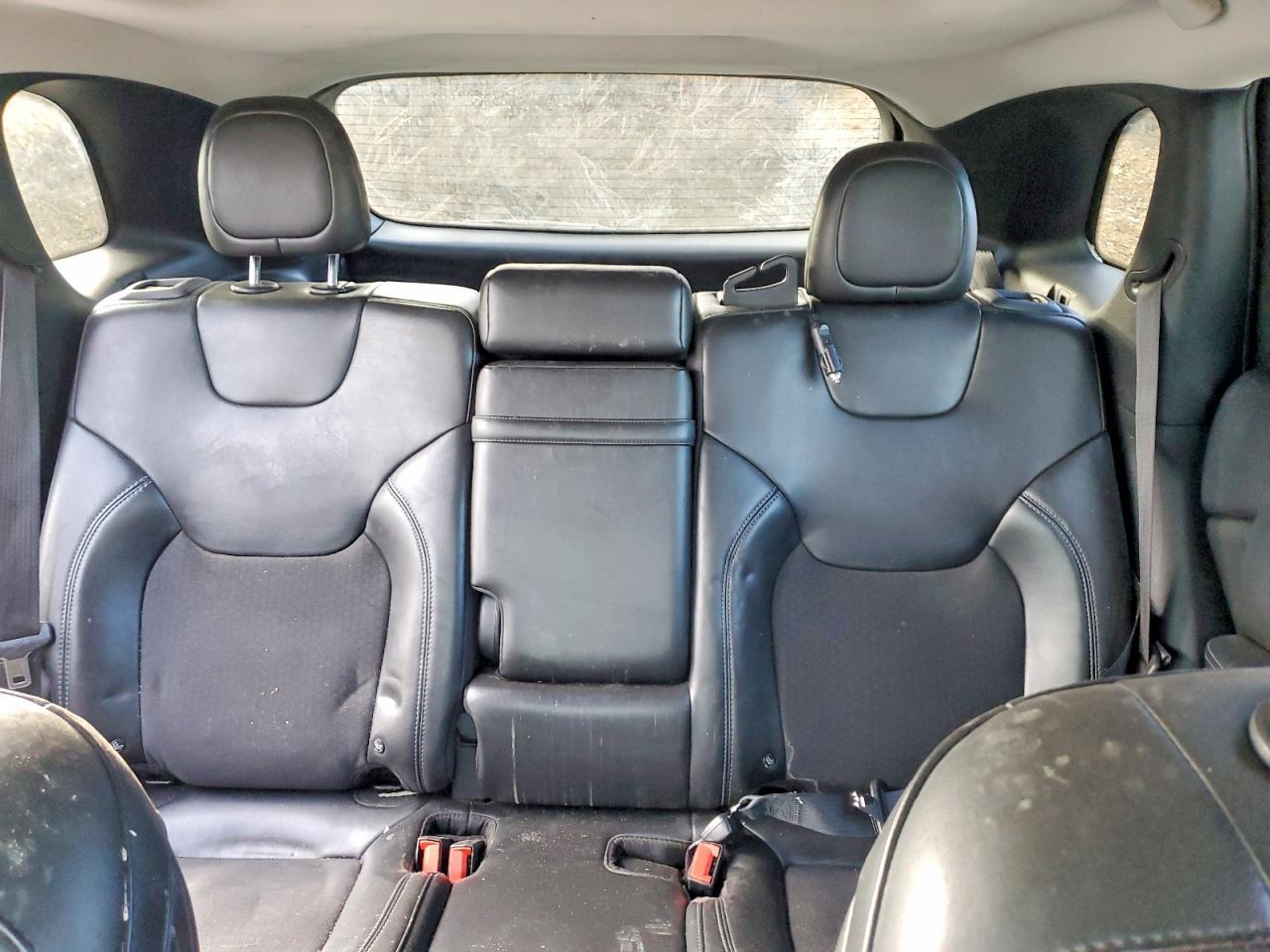 2019 Jeep Cherokee Latitude Plus - zdjęcie 10