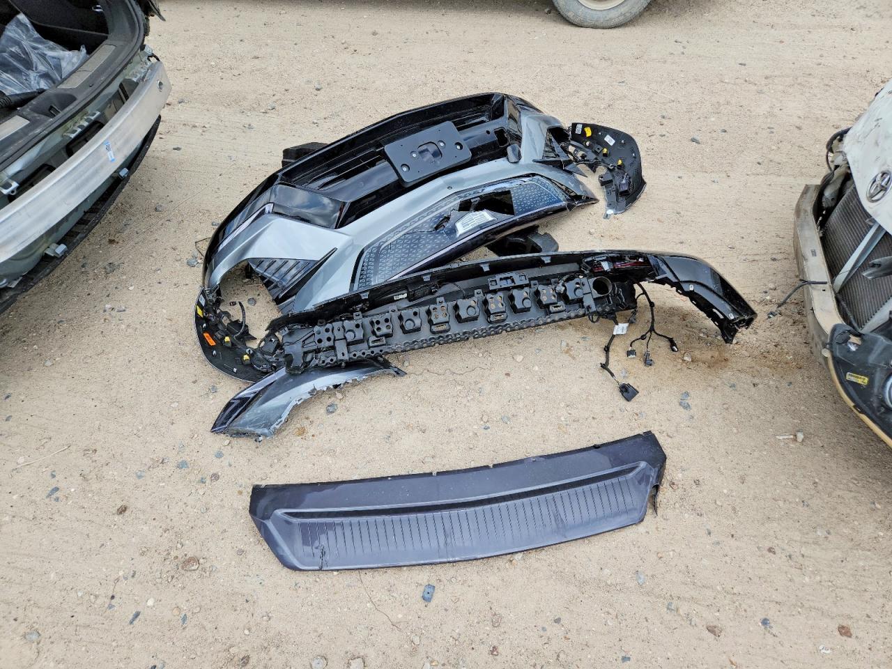 2025 Cadillac Optiq Sport - zdjęcie 13